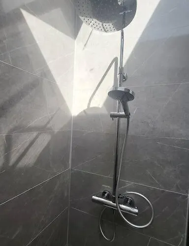 Apartment Douillet Hypercentre Neuf Climatise Valence (Drome)